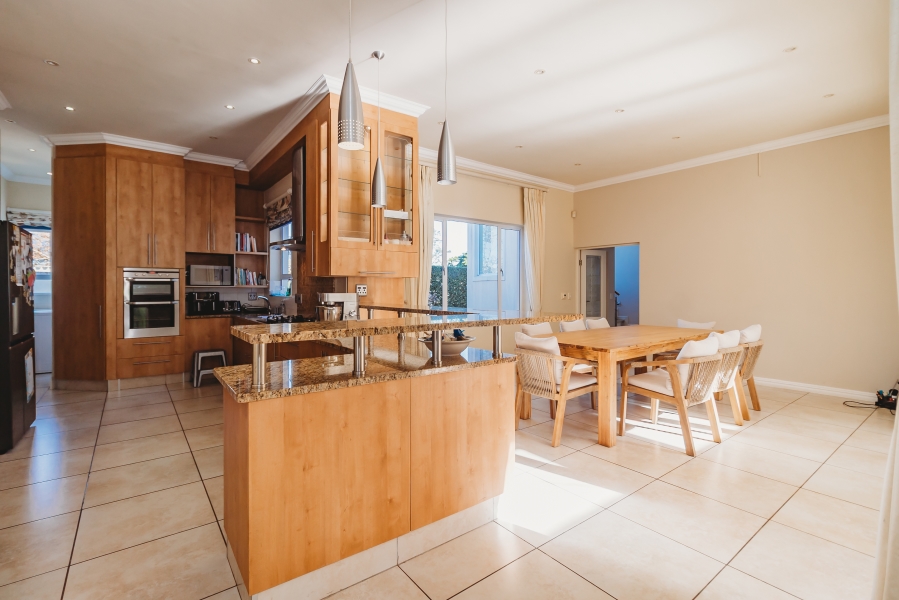 4 Bedroom Property for Sale in King George Park Western Cape